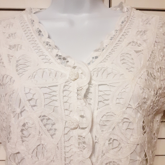Romantic Lace Selene Sport Snap closure Jacket/Blouse - Picture 4 of 16